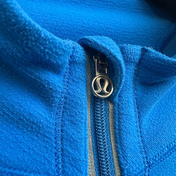 Lululemon Jacket Back Ruffles Blue Half Zip Pullover Size 8 Athletic Thumbholes - Picture 3 of 9